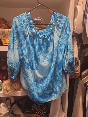 White House Black Market Blue Off The Shoulder Seashell Printed Peasant Top
